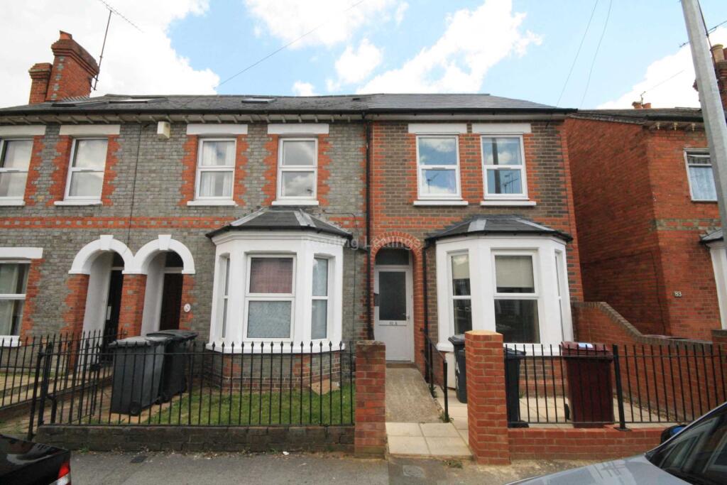 5 bed End of Terrace for rent in Reading. From Reading Lettings