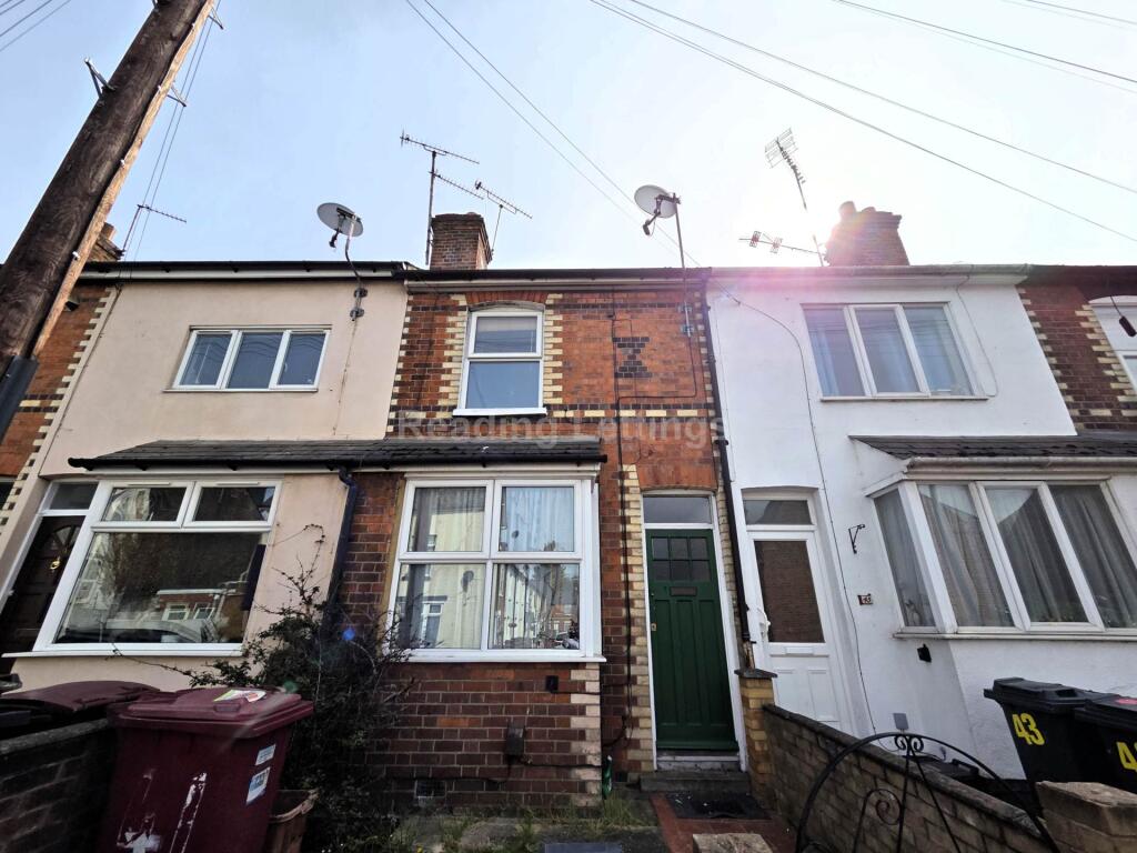 3 bed Mid Terraced House for rent in Reading. From Reading Lettings 3 bed Mid Terraced House for rent in Reading. From Reading Lettings