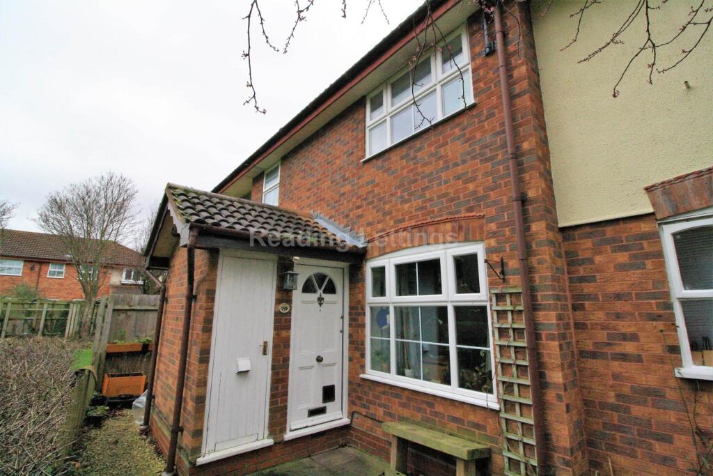 1 bed Detached for rent in Woodley. From Reading Lettings