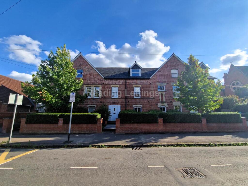 1 bed Apartment for rent in Chalkhouse Green. From Reading Lettings