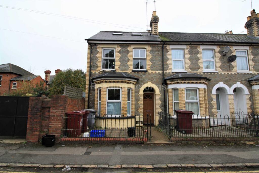 6 bed End of Terrace for rent in Reading. From Reading Lettings
