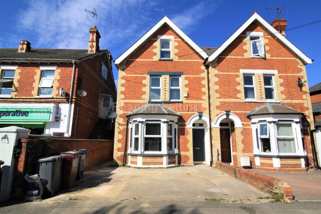7 bed Semi Detached for rent in Reading. From Reading Lettings