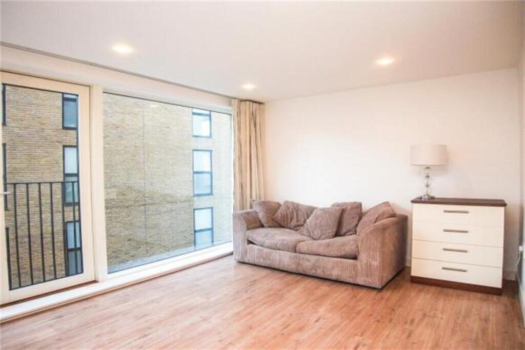 4 bed Apartment for rent in London. From relocate-me.co.uk - London 4 bed Apartment for rent in London. From relocate-me.co.uk - London