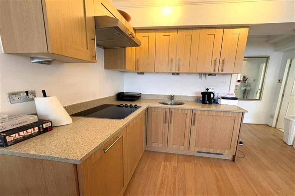 1 bed Apartment for rent in London. From relocate-me.co.uk - London