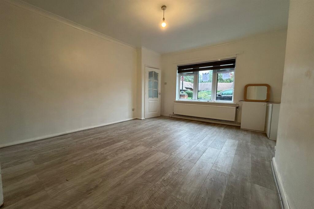 3 bed Mid Terraced House for rent in Doncaster. From relocate-me.co.uk - London