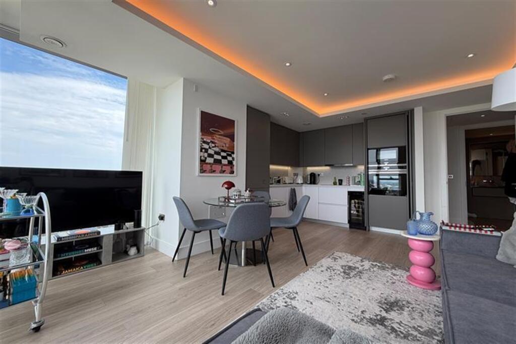 2 bed Apartment for rent in Islington. From relocate-me.co.uk - London