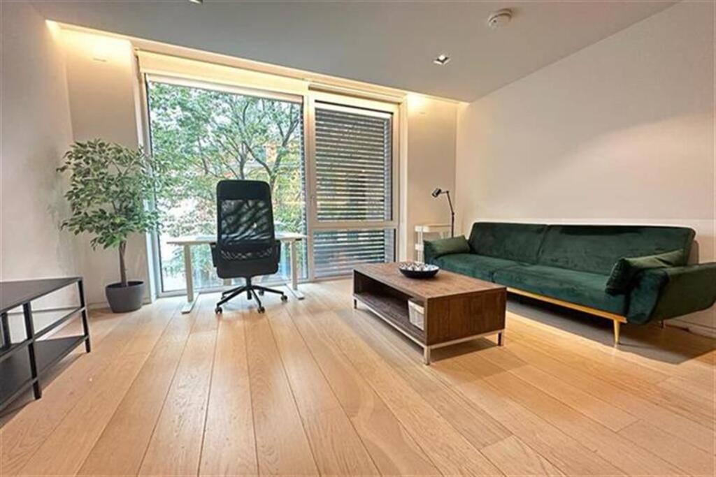 1 bed Apartment for rent in London. From relocate-me.co.uk - London