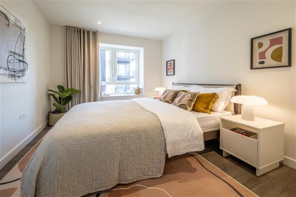 3 bed Apartment for rent in Willesden. From relocate-me.co.uk - London 3 bed Apartment for rent in Willesden. From relocate-me.co.uk - London
