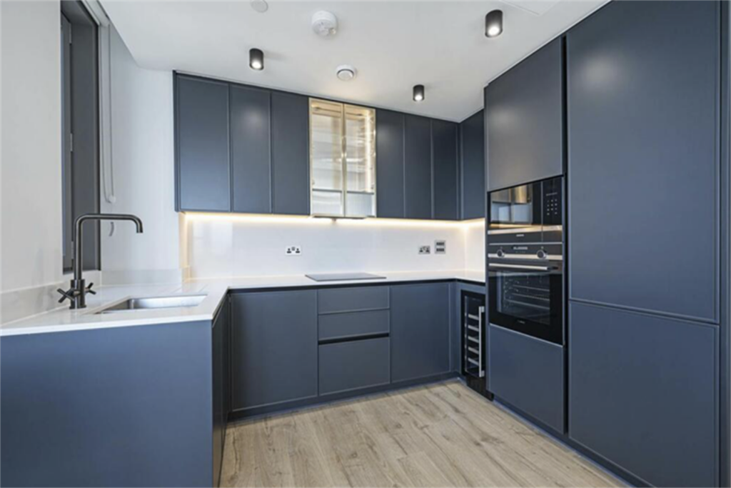 2 bed Apartment for rent in London. From relocate-me.co.uk - London