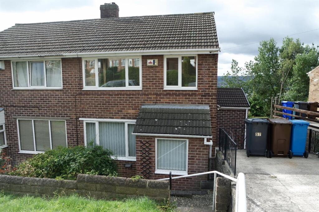 3 bed Semi Detached for rent in Ecclesfield. From Cocker and Carr Ltd - Sheffield