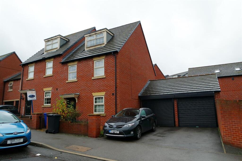 3 bed Semi Detached for rent in Sheffield. From Cocker and Carr Ltd - Sheffield