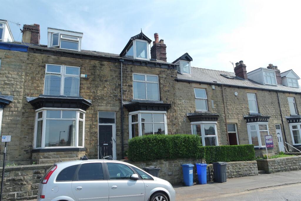 3 bed Mid Terraced House for rent in Long Line. From Cocker and Carr Ltd - Sheffield