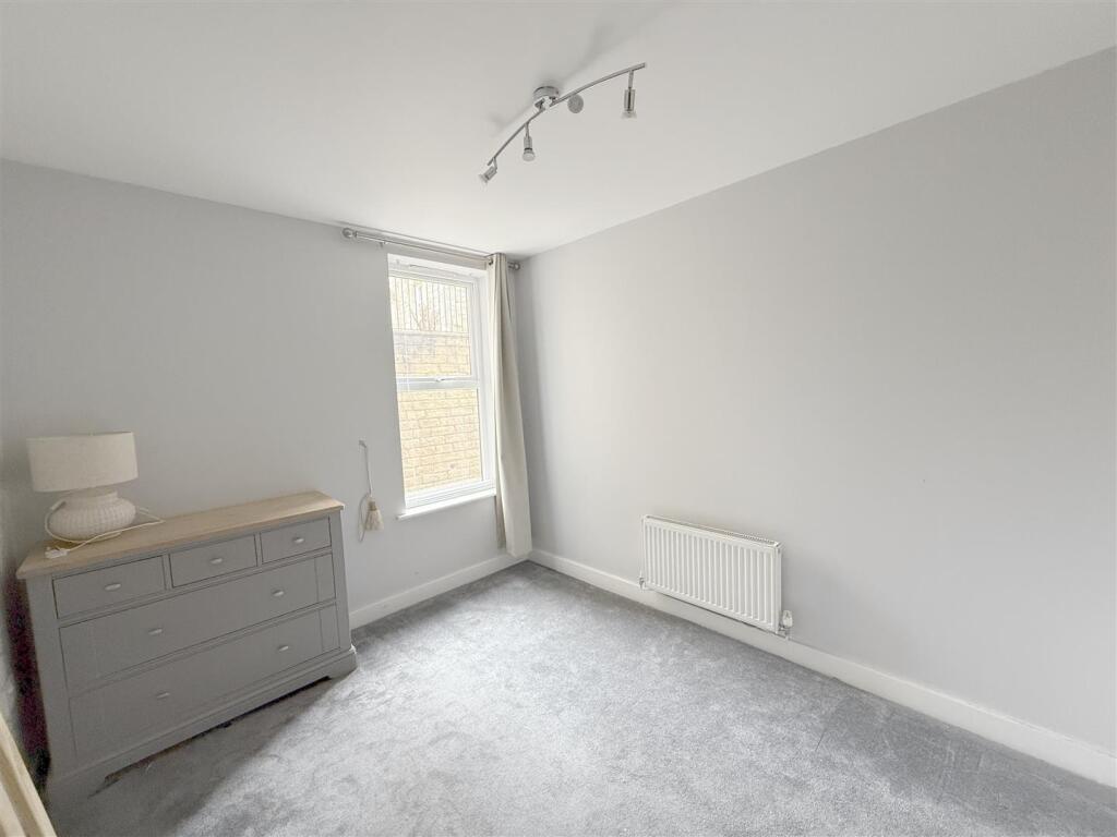 2 bed Apartment for rent in Sheffield. From Cocker and Carr Ltd - Sheffield