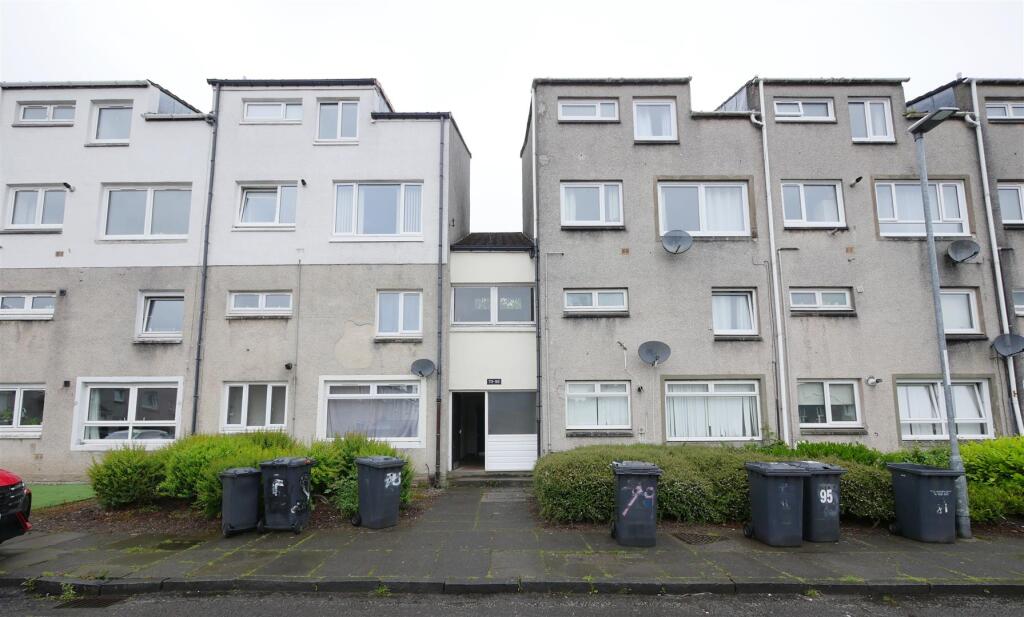 3 bed Annexe for rent in Cumbernauld. From CODA Estates Ltd - Glasgow 3 bed Annexe for rent in Cumbernauld. From CODA Estates Ltd - Glasgow