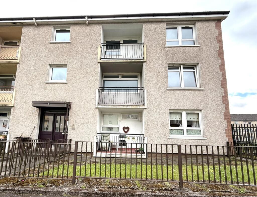 2 bed 1st Floor Flat for rent in Stepps. From CODA Estates Ltd - Glasgow 2 bed 1st Floor Flat for rent in Stepps. From CODA Estates Ltd - Glasgow