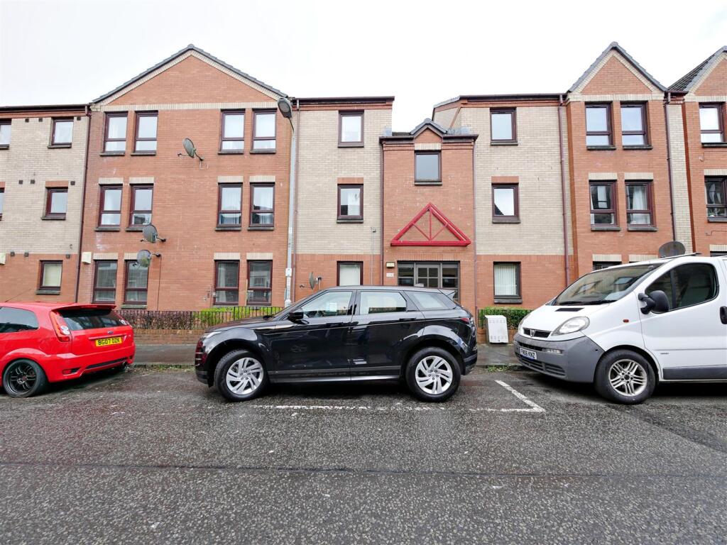 2 bed House Share for rent in Kirkintilloch. From CODA Estates Ltd - Glasgow