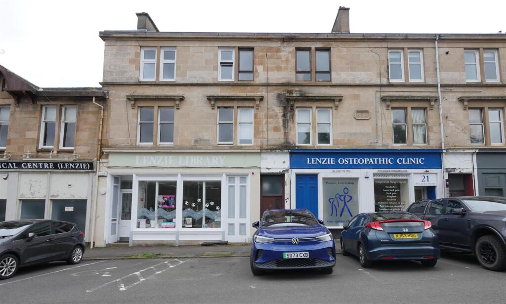 2 bed 1st Floor Flat for rent in Auchinloch. From CODA Estates Ltd - Glasgow 2 bed 1st Floor Flat for rent in Auchinloch. From CODA Estates Ltd - Glasgow