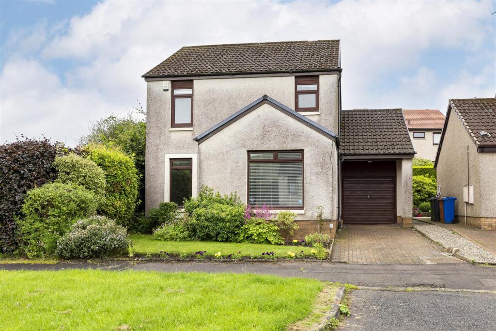 3 bed Detached for rent in Glasgow. From CODA Estates Ltd - Glasgow