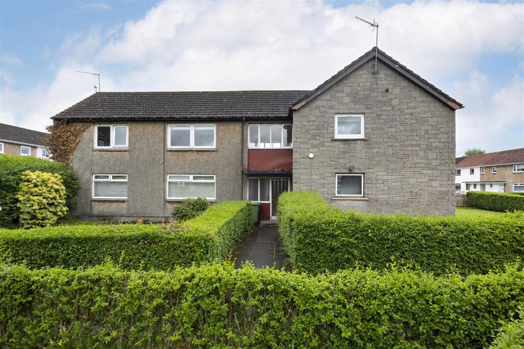 2 bed 1st Floor Flat for rent in Kirkintilloch. From CODA Estates Ltd - Glasgow