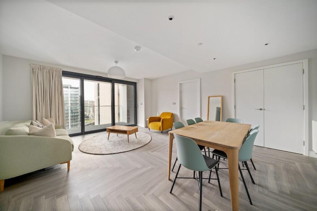 3 bed 1st Floor Flat for rent in Wembley. From Right Now Residential