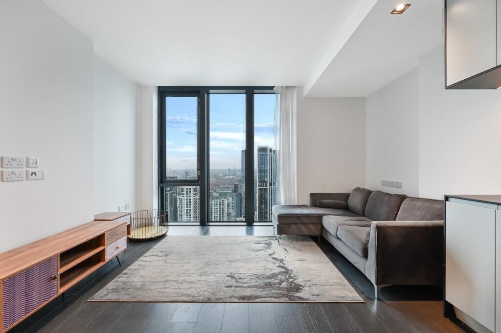 1 bed 1st Floor Flat for rent in Poplar. From Right Now Residential