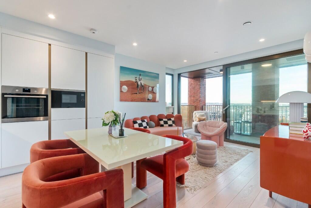 2 bed Apartment for rent in Islington. From Right Now Residential