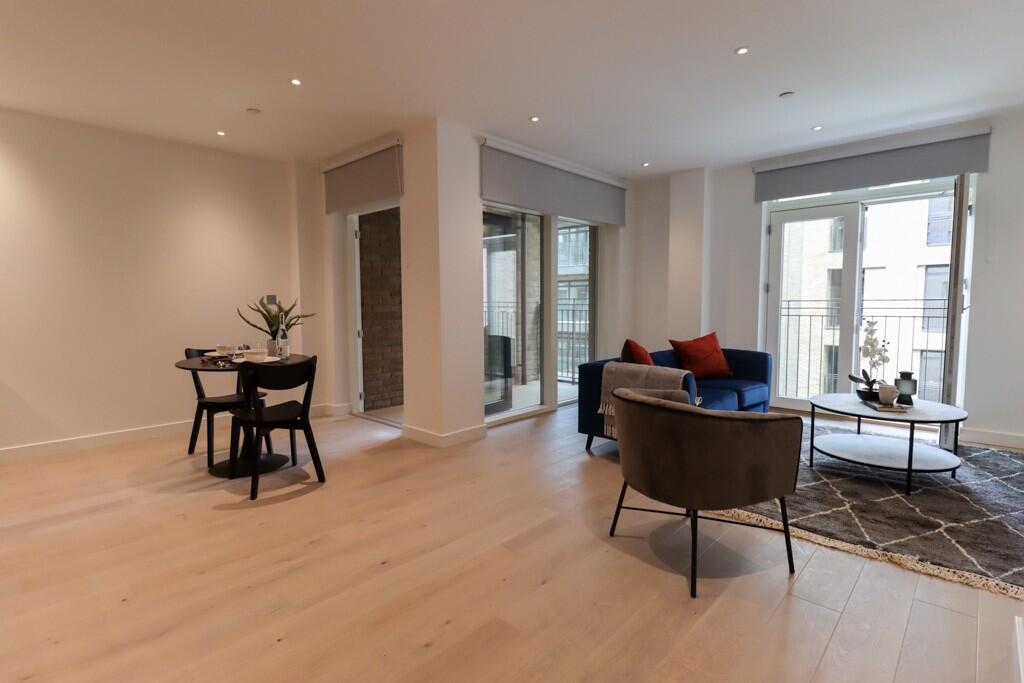4 bed 1st Floor Flat for rent in Hendon. From Right Now Residential