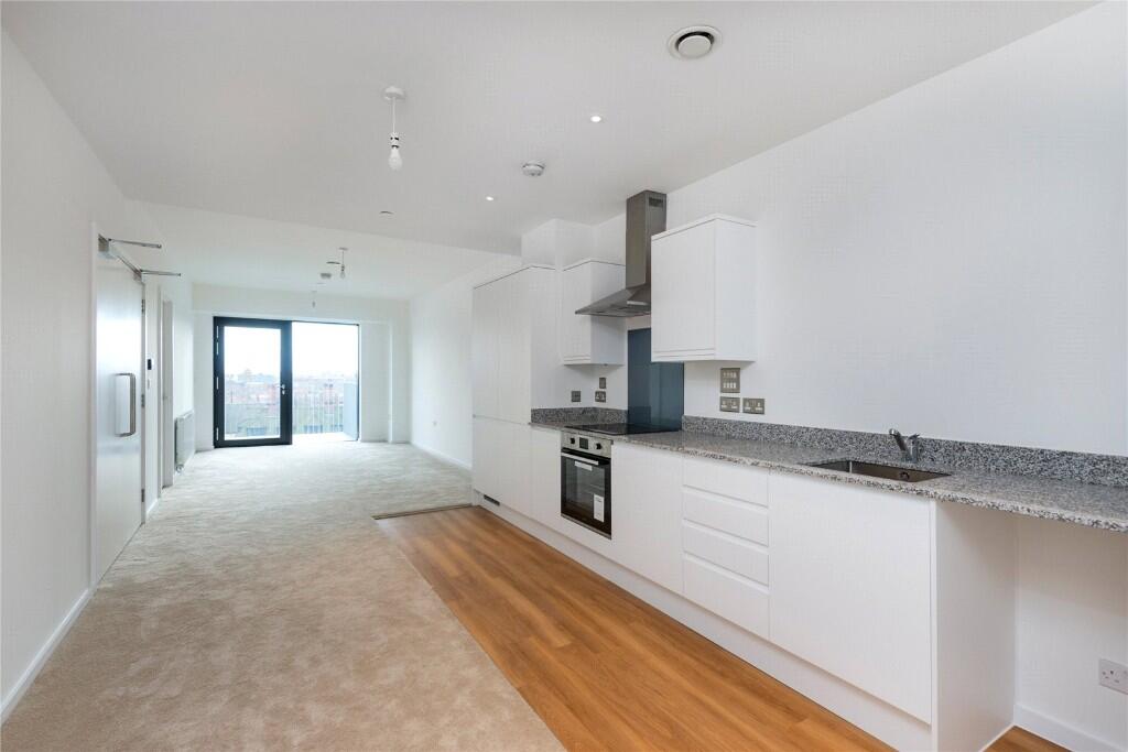 2 bed Apartment for rent in Ilford. From Right Now Residential