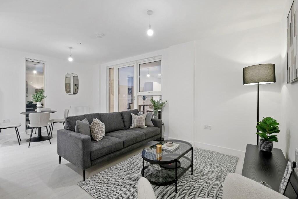 2 bed 1st Floor Flat for rent in Hendon. From Right Now Residential