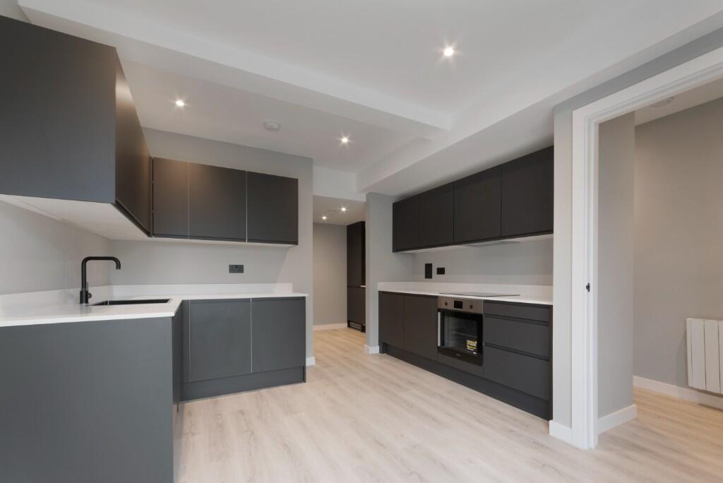 3 bed 1st Floor Flat for rent in London. From Right Now Residential 3 bed 1st Floor Flat for rent in London. From Right Now Residential