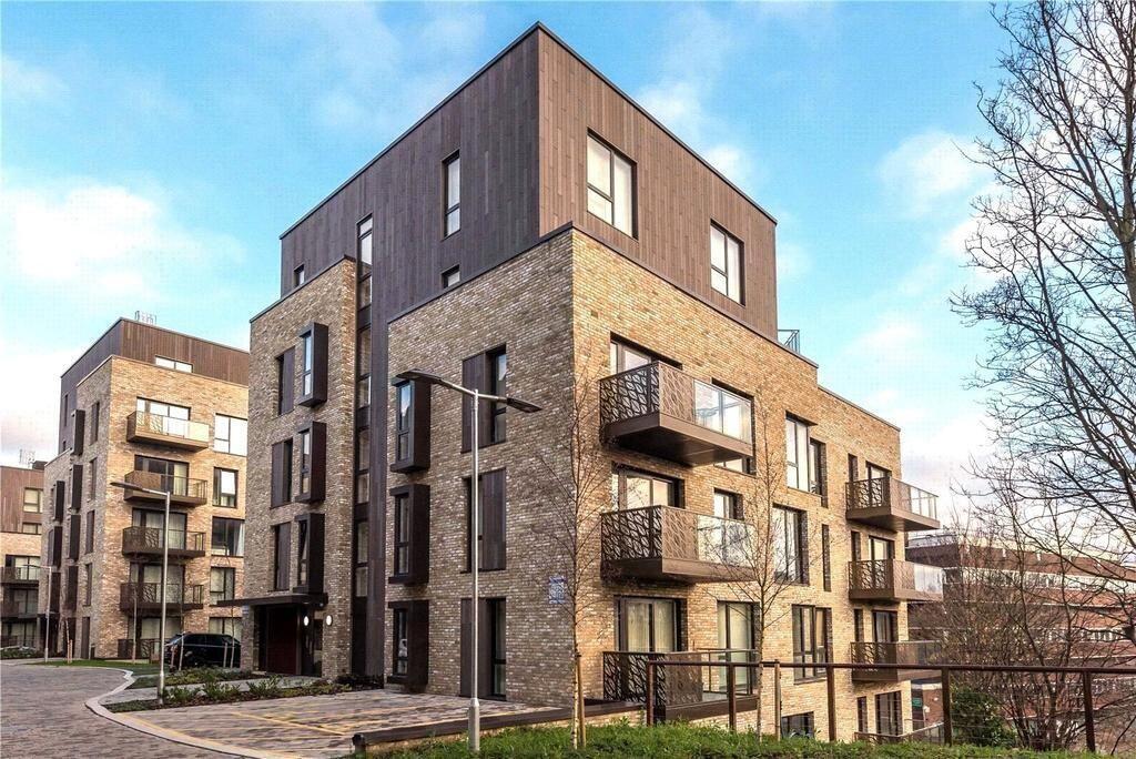 2 bed 1st Floor Flat for rent in Wandsworth. From Right Now Residential
