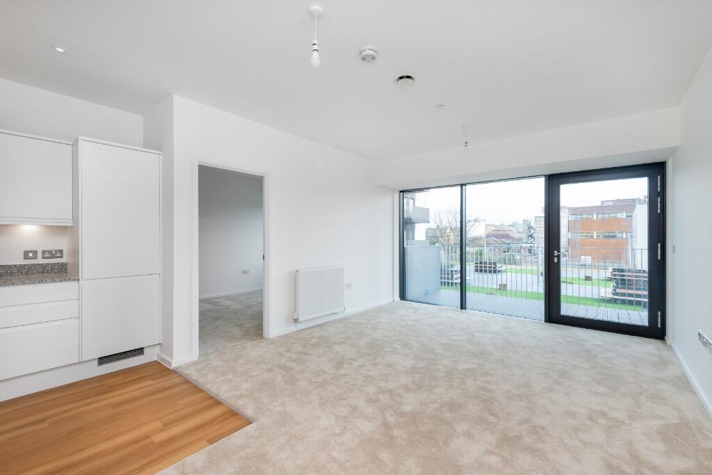 2 bed Apartment for rent in London. From Right Now Residential