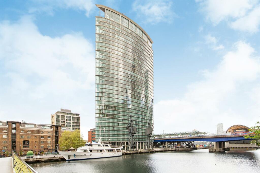 2 bed Flat for rent in Poplar. From River Homes - South West London Office