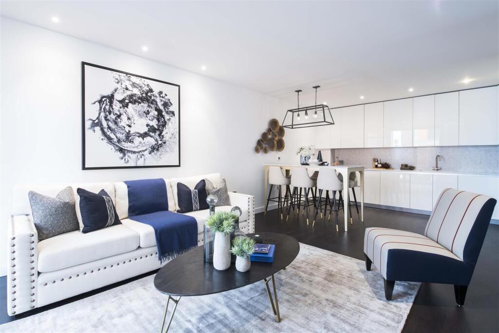 3 bed 1st Floor Flat for rent in Battersea. From RiverHomes - South West London