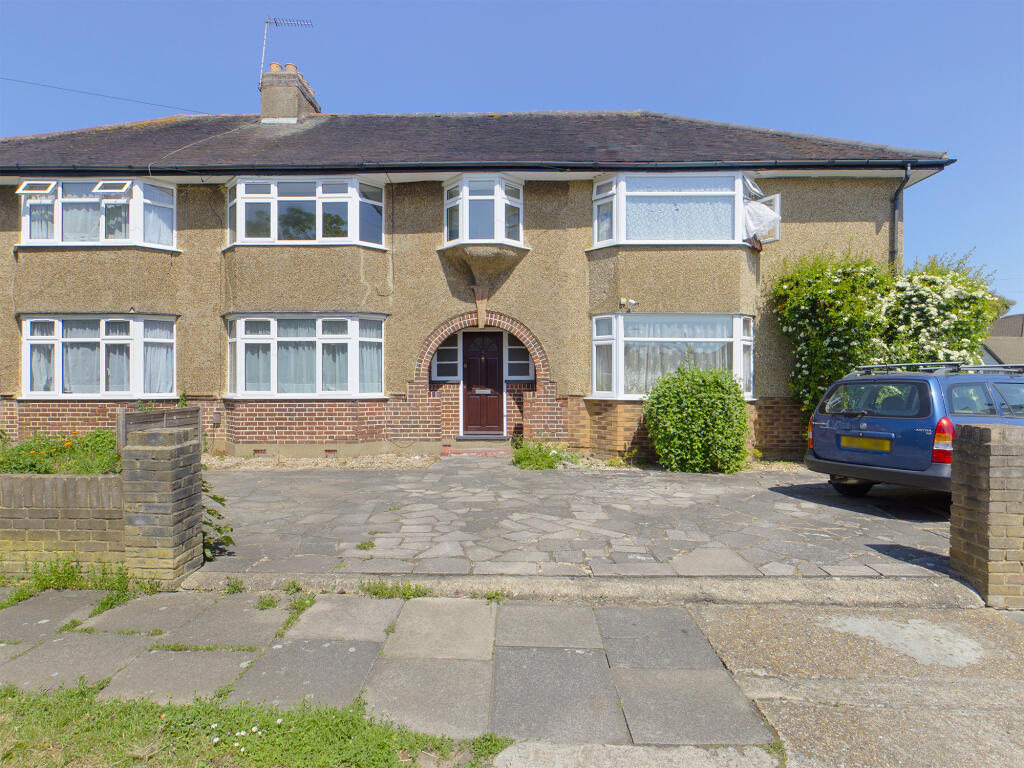3 bed Mid Terraced House for rent in Ruislip. From Robert Cooper and Co