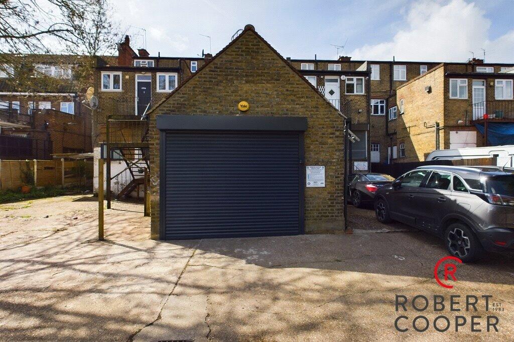 0 bed Detached for rent in Pinner. From Robert Cooper and Co