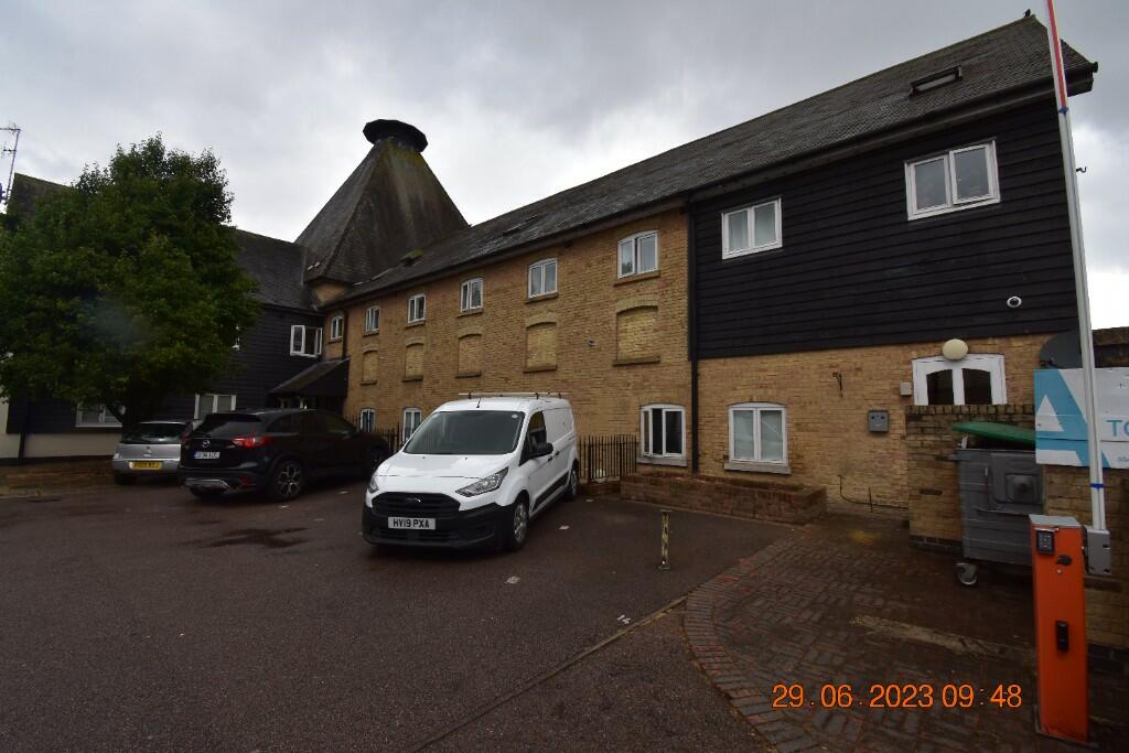 1 bed House (unspecified) for rent in Hertford. From County Lettings (Hertford) Ltd - Hertford