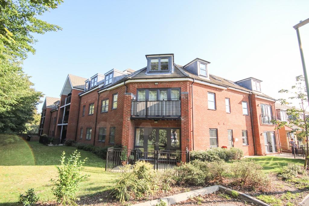 2 bed House (unspecified) for rent in Royston. From County Lettings Ware Ltd - Ware