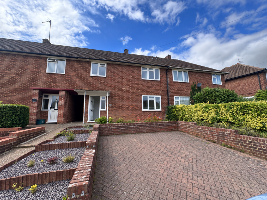 3 bed Mid Terraced House for rent in Hertford Heath. From County Lettings Ware Ltd - Ware 3 bed Mid Terraced House for rent in Hertford Heath. From County Lettings Ware Ltd - Ware