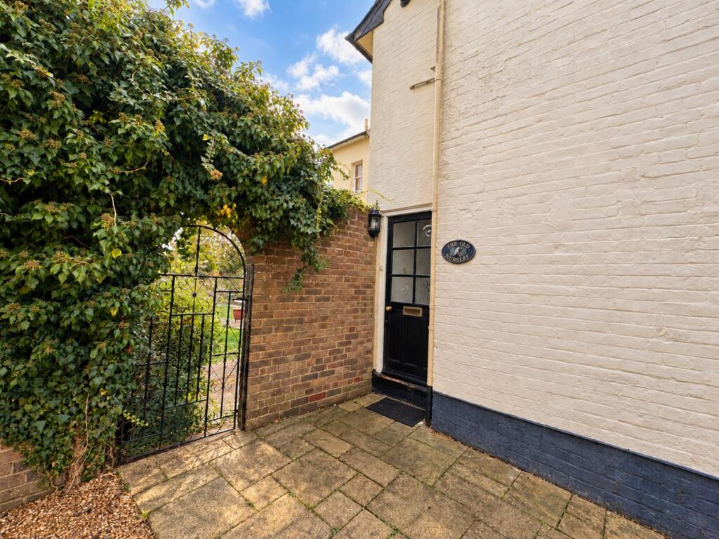 1 bed 1st Floor Flat for rent in Ware. From County Lettings Ware Ltd - Ware 1 bed 1st Floor Flat for rent in Ware. From County Lettings Ware Ltd - Ware