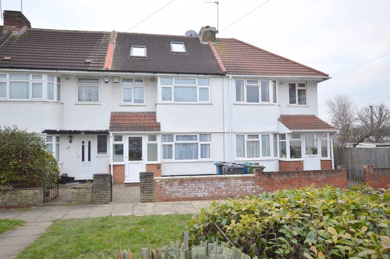 4 bed Mid Terraced House for rent in Harrow. From Robertson Phillips