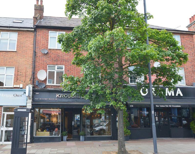 2 bed Apartment for rent in Pinner. From Robertson Phillips - Hatch End