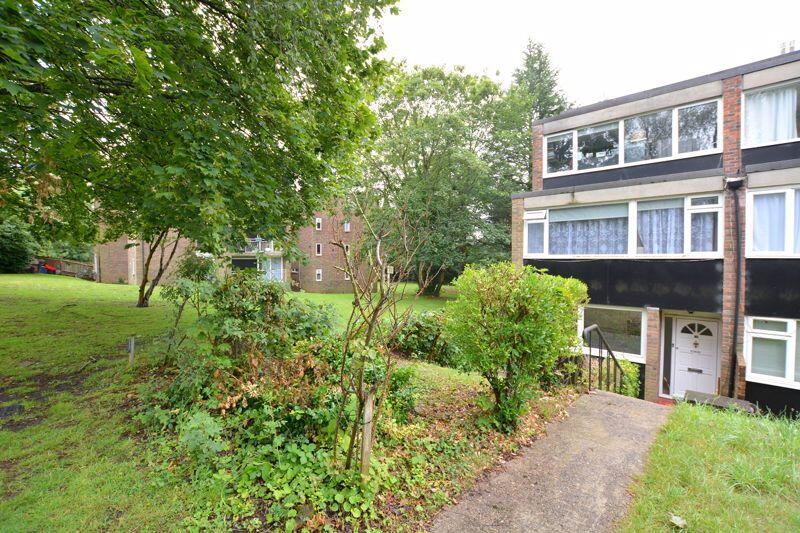 2 bed Annexe for rent in Northwood. From Robertson Phillips - Hatch End