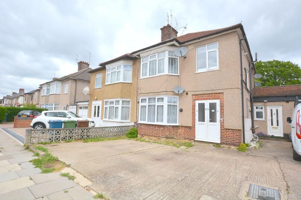 2 bed Annexe for rent in Pinner. From Robertson Phillips - Hatch End