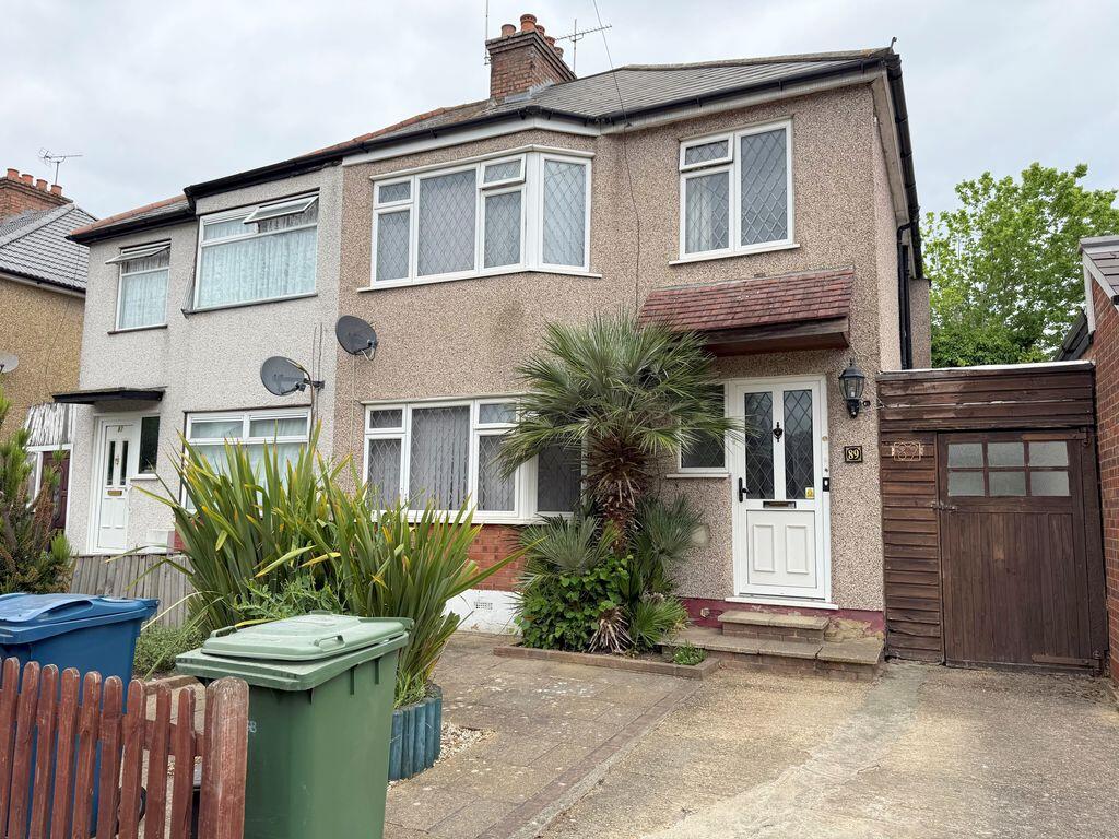 3 bed Semi Detached for rent in Harrow. From Robertson Phillips - Hatch End