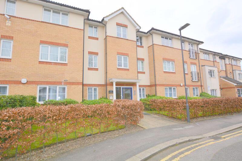 2 bed Apartment for rent in Harrow. From Robertson Phillips - Hatch End