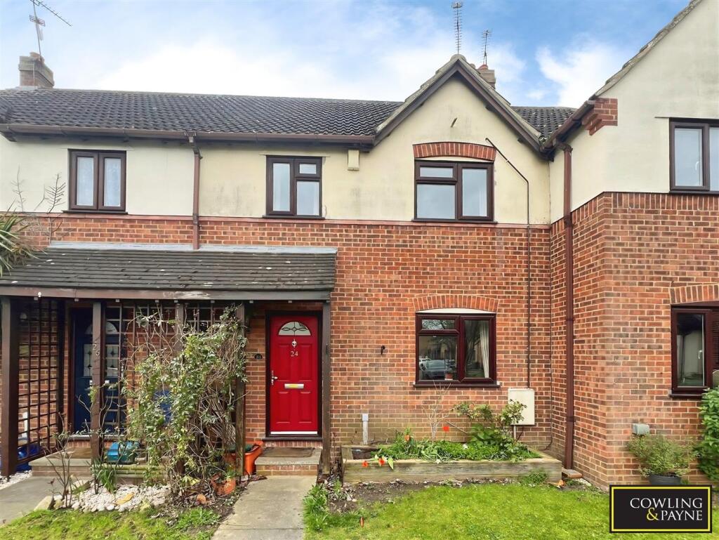 2 bed Mid Terraced House for rent in Wickford. From Cowling & Payne - Wickford
