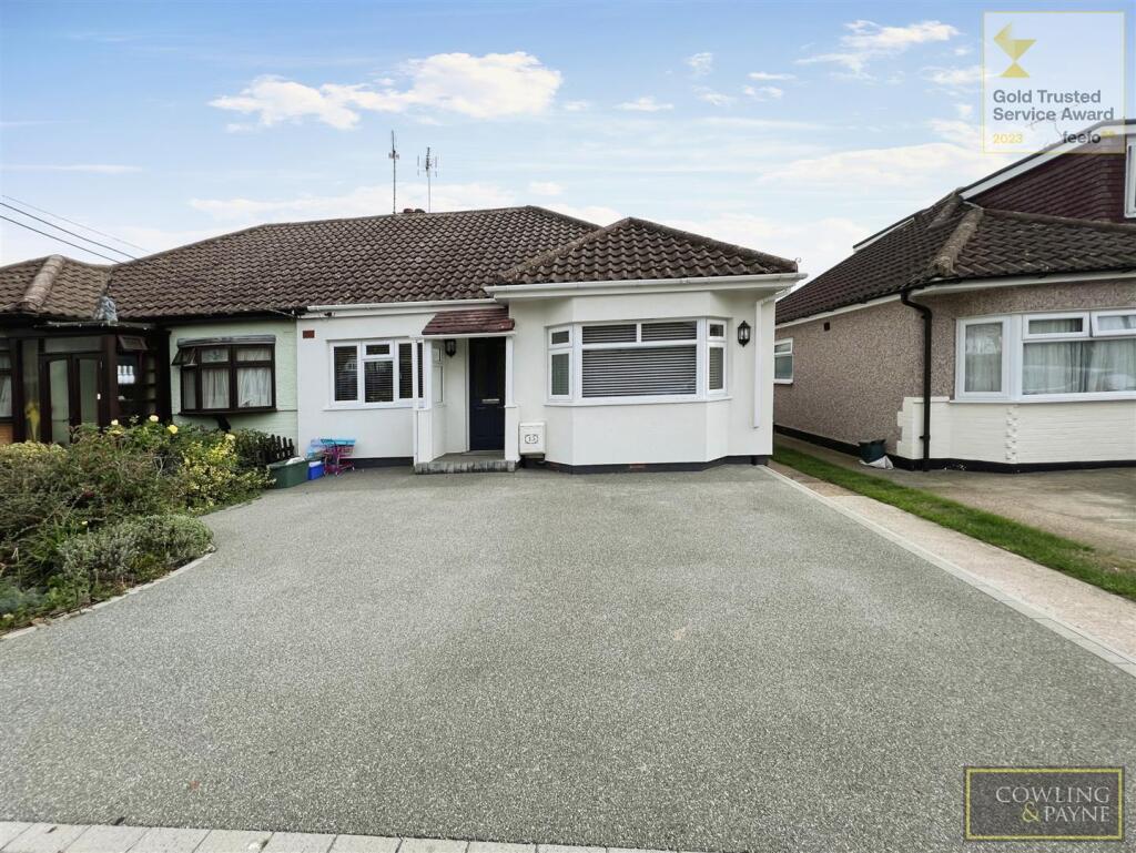 3 bed Semi-detached bungalow for rent in Runwell. From Cowling & Payne - Wickford
