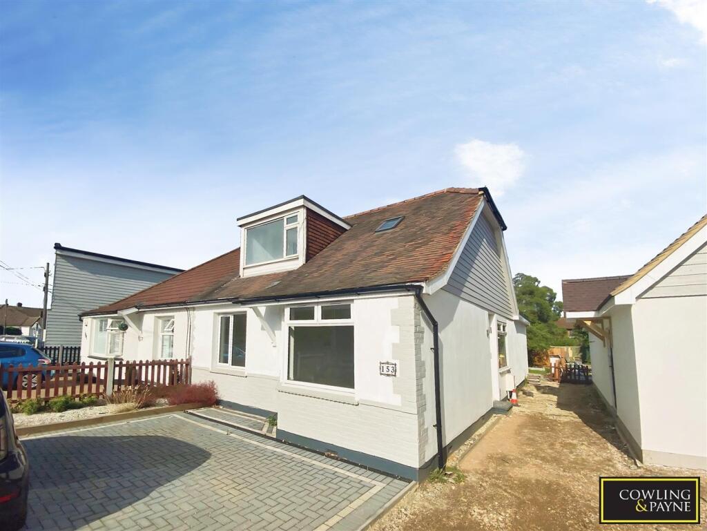 4 bed Semi Detached for rent in Wickford. From Cowling & Payne - Wickford 4 bed Semi Detached for rent in Wickford. From Cowling & Payne - Wickford