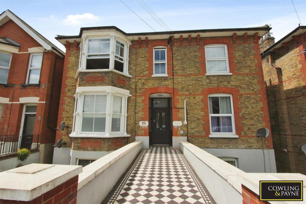 1 bed Apartment for rent in South Weald. From Cowling & Payne - Wickford